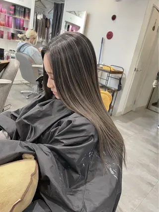 ロング カラー ROBIN所属・指名数No.1 /NAOYAのヘアスタイル