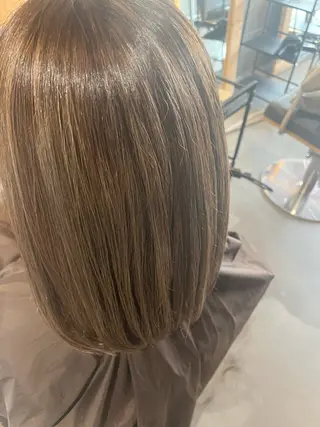 ミディアム カラー ALBAfromAletta所属・ALBAfrom Aletta❁久木のヘアスタイル