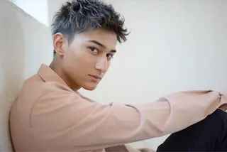 ショート メンズ graxi'    グラシー所属・ブリーチ/ハイトーン SERINAのヘアスタイル