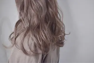 ロング カラー てんま さやかのヘアスタイル