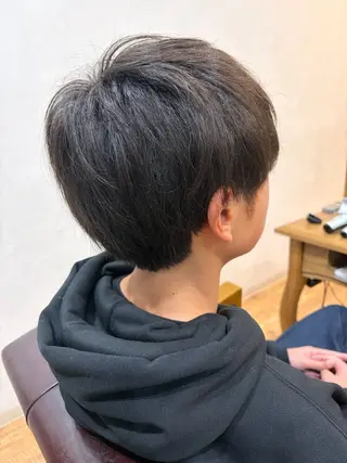 ショート メンズ 伴苗 裕仁のヘアスタイル
