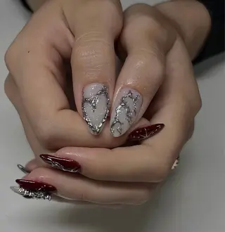 ネイル MQueen ネイルサロンのネイルデザイン