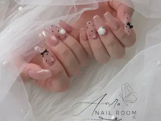 ネイル Aura nail room所属・Aura Nail Roomのネイルデザイン