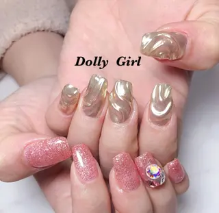 ネイル 個室ネイルサロンDolly Girl〜ドーリーガール〜所属・DollyGirl KYOKOのネイルデザイン