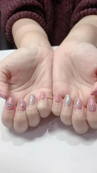 ネイル Guarendo(ガレンドゥ)錦糸町店所属・Gurando 錦糸町店のネイルデザイン