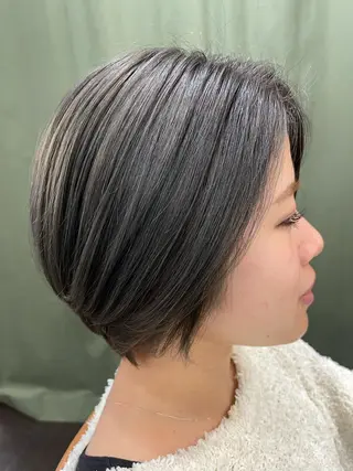 ショート カラー 竹下 了史のヘアスタイル