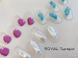 ネイル 【尾下】 ロイヤル•セラピストのネイルデザイン