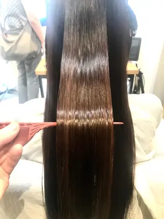 セミロング Emerge渋谷店　［エマージュ］所属・美髪縮毛矯正No1 toshiのヘアスタイル