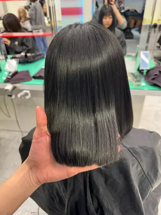 ミディアム カラー 赤み消しブラウン プロ🐿けんご🐿のヘアスタイル