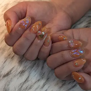 ネイル RUNWAY 　　の眉毛・アイブロウイメージ