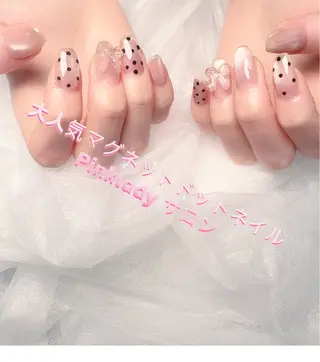 ネイル pink ladyサロン所属・べ にのネイルデザイン