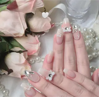 ネイル Lyna 池袋のネイルデザイン