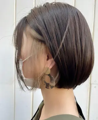 ショート カラー 井上 舞のヘアスタイル