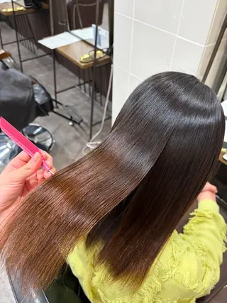 Mejia Riseのヘアスタイル