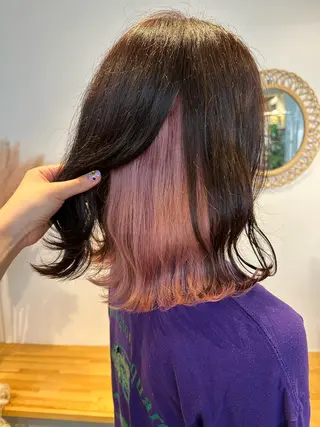 ミディアム カラー yuika .のヘアスタイル