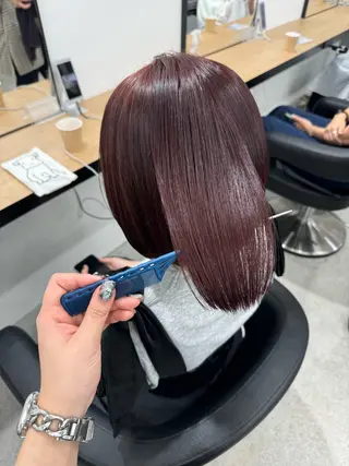 ミディアム カラー 暗髪🩶ラベンダー/ ブルー/ユウナ🤍のヘアスタイル