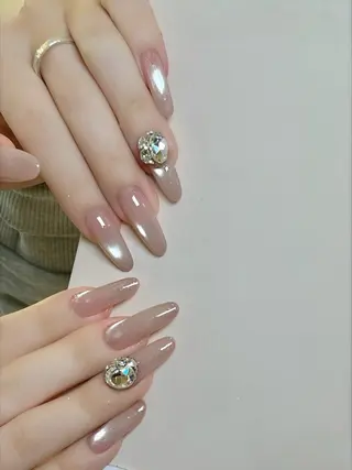 ネイル U·Mi nail salon所属・U·Mi 上野御徒町容のネイルデザイン