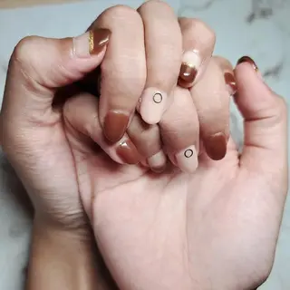 ネイル ネイルサロンベルティ .ひとみのネイルデザイン