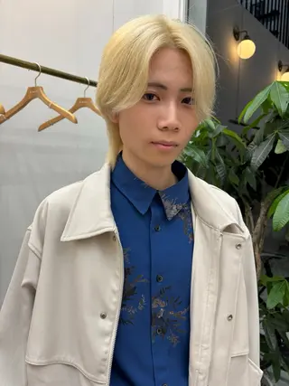 ショート カラー メンズ 伊藤 ゆいなのヘアスタイル