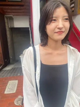 ミディアム さの あやねのヘアスタイル