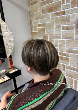 カラー メンズ 栗谷 竜希のヘアスタイル