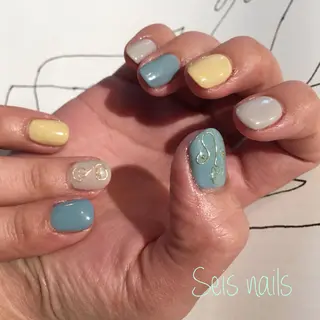 ネイル Seis Shihoのネイルデザイン