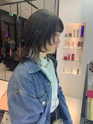 ミディアム カラー ハッシュカット/ハイ トーン/MANAMIのヘアスタイル