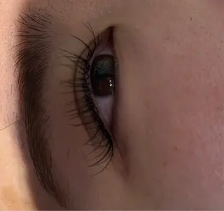 マツエク・マツパ MAQUIA蒲田店 横山のマツエク・マツパデザイン