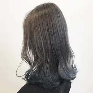 カラー Lowha(ローハ)所属・蓑島廉 ミノシマレンのヘアスタイル