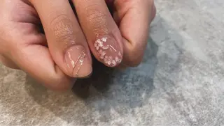 ネイル 佐藤  悠子のネイルデザイン