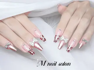 ネイル M🌷nail 長さだし専門店のネイルデザイン