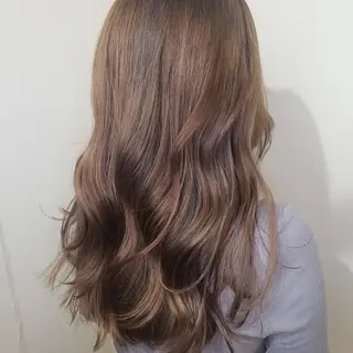ロング 🇰🇷透明感×ハイ トーン🌟tomoのヘアスタイル