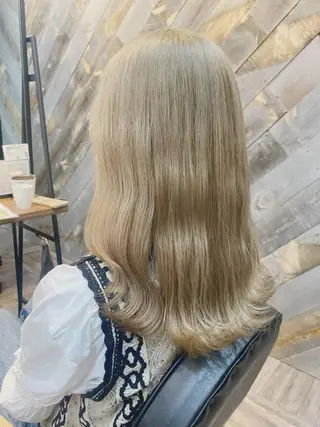 セミロング 西岡 翼のヘアスタイル