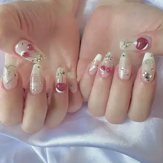 ネイル nail salon e'mu💐のネイルデザイン