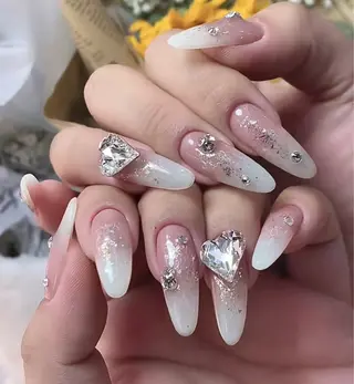 ネイル e llaのネイルデザイン