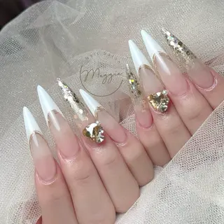 ネイル Maggie Nail🦩のネイルデザイン