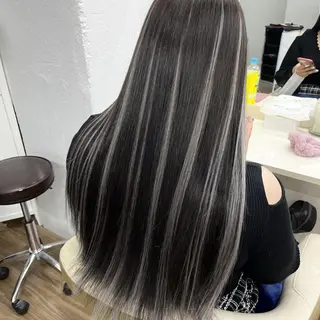 セミロング カラー GLOSS 心斎橋 山上のヘアスタイル