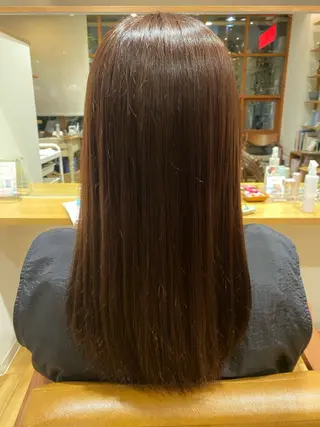 ロング カラー 伊賀 裕菜のヘアスタイル