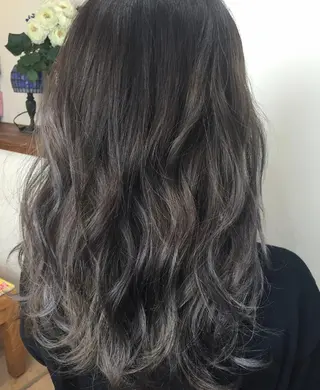 セミロング カラー メンズカット特化柏駅 徒歩3分LOUのヘアスタイル