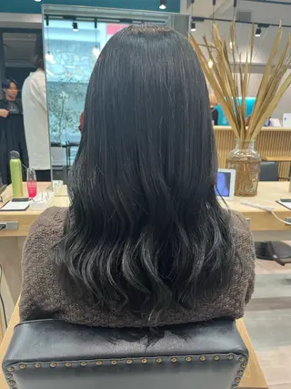 セミロング カラー おおや みゆのマツエク・マツパデザイン