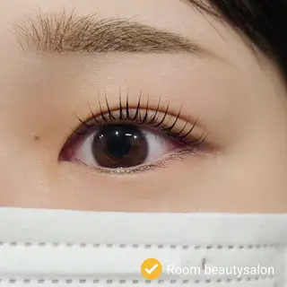 マツエク・マツパ Room beautysalon所属・Room   〔 YUI 〕のマツエク・マツパデザイン