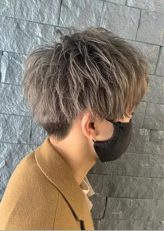 カラー メンズ 工藤 純也のヘアスタイル