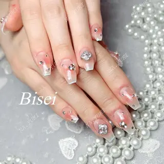 ネイル 🌷 Mooning 🌷のネイルデザイン