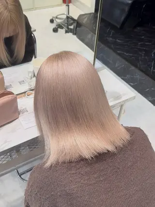 カラー 【🦋ハイトーンリタ ッチ🦋】ENAのヘアスタイル