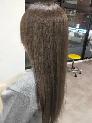 カラー SiLO 🎀 𝕂𝕒𝕟𝕟𝕒のヘアスタイル