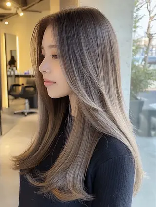 セミロング カラー 艶髪デザイナー ユウタ｜髪質改善特化のヘアスタイル