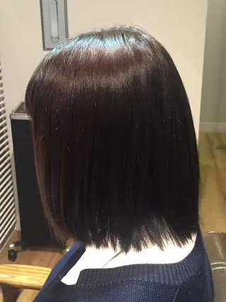 ミディアム カラー ツキダテ ユイのヘアスタイル