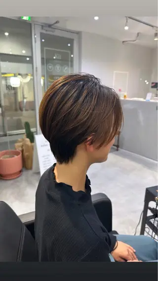 ショート kii所属・サエキ ルイのヘアスタイル