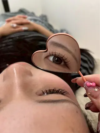 マツエク・マツパ 🖤🤍石川 アイリ🤍🖤のヘアスタイル