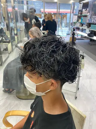 パーマ メンズ 🌴パーマオタク🌴 長谷川　諒佑🌈のヘアスタイル